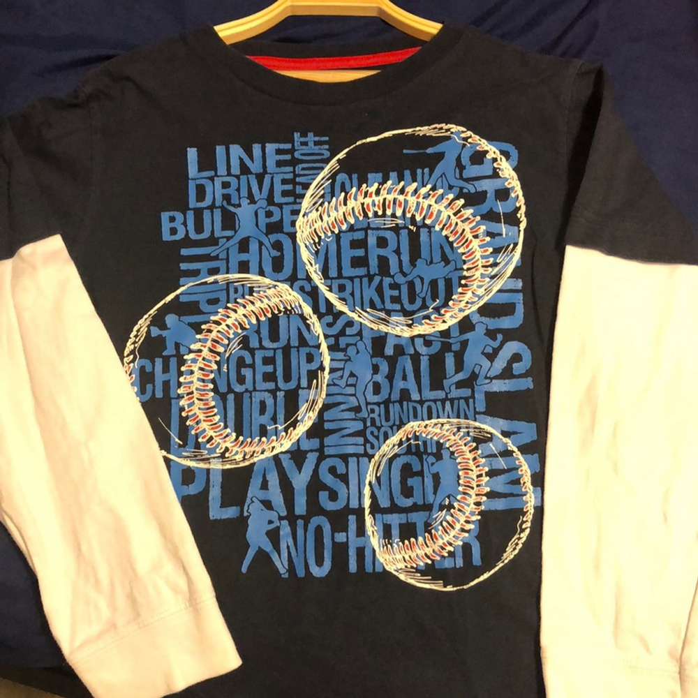 Long sleeve graphic shirt